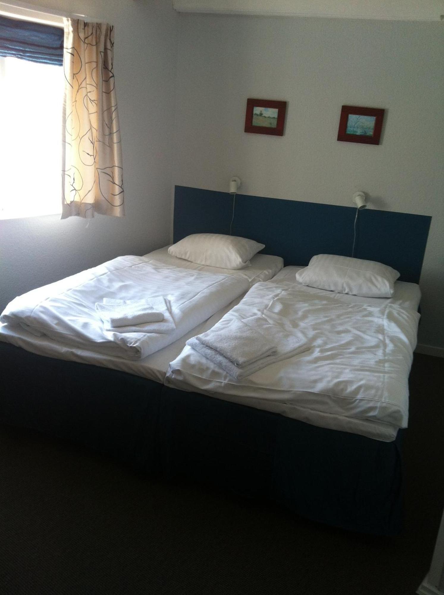 Det Lille Hotel Ronne Room photo