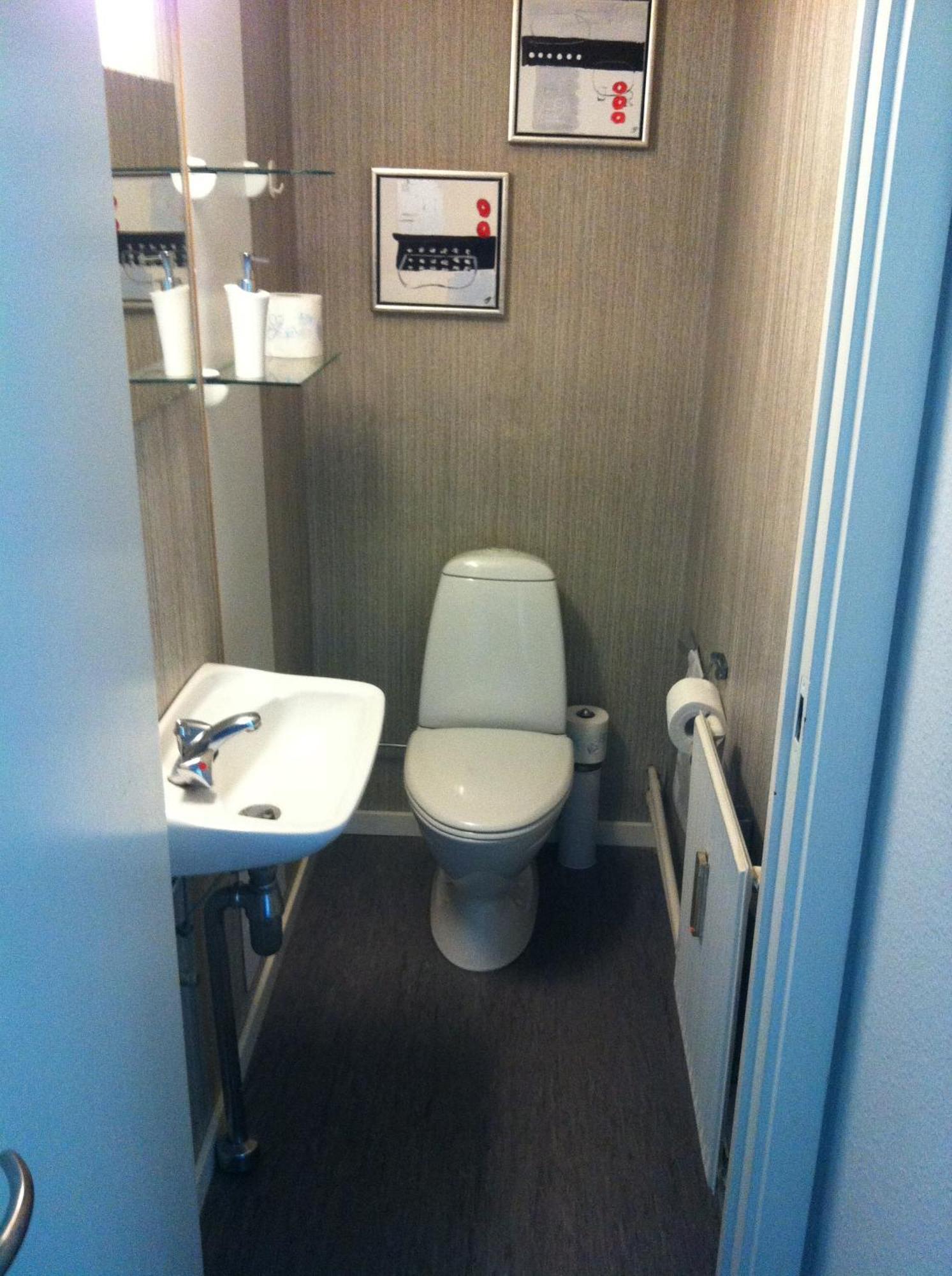 Det Lille Hotel Ronne Room photo