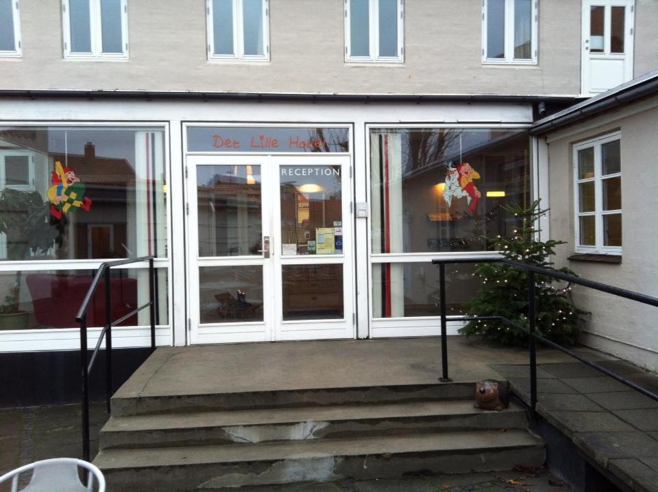 Det Lille Hotel Ronne Exterior photo